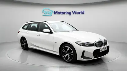 Used BMW 330e M Sport 292 HP (214 kW) 2023 White Estate