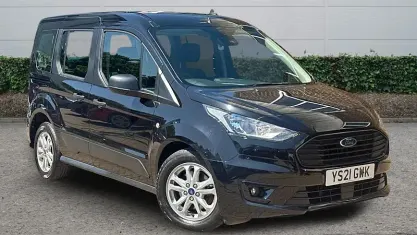 Usado Ford Tourneo Zetec 120 HP (88 kW) 2021 Preto Carrinha