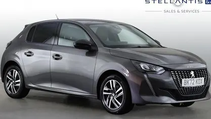 Used Peugeot 208 Allure+ 102 HP (75 kW) 2023 Hatchback