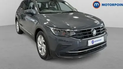 Used VW Tiguan Life 150 HP (110 kW) 2022 Grey SUV