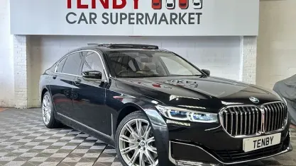 Used BMW 745e Comfort Edition 394 HP (289 kW) 2021 Black Sedan