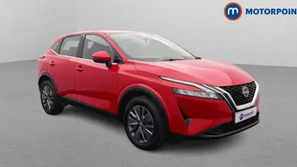 Używany Nissan Qashqai Visia 140 KM (102 kW) 2022 Czerwony SUV