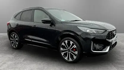 Gebraucht Ford Kuga ST-Line 242 PS (177 kW) 2026 SUV