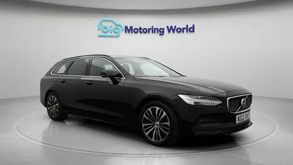 Black Used 2022 Volvo V90 Core Estate | £23,200 (Fair price)