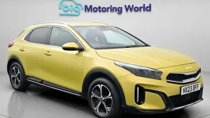 Używany Kia XCeed 141 KM (103 kW) 2023 Żółty SUV