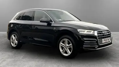 Used Audi Q5 S-Line 190 HP (139 kW) 2019 Black SUV