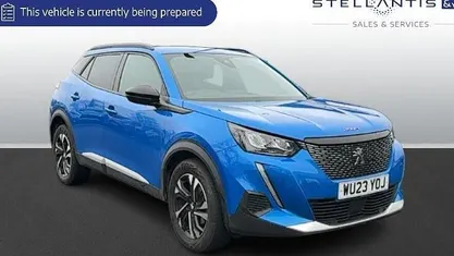 Used Peugeot 2008 Allure+ 101 HP (74 kW) 2023 SUV