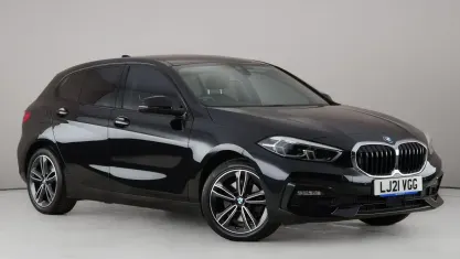 Used BMW 118 Sport Line 136 HP (100 kW) 2021 Black Hatchback