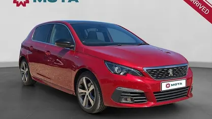 Used Peugeot 308 GT-line 131 HP (96 kW) 2020 Red Hatchback
