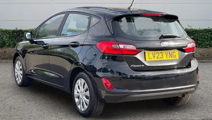 Second-hand Ford Fiesta Trend 75 CP (55 kW) 2022 Negru Hatchback