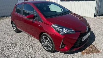 Used Toyota Yaris Hybrid 101 HP (74 kW) 2020 Hatchback