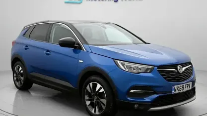 Used Vauxhall Grandland X SRi 131 HP (96 kW) 2020 Blue SUV