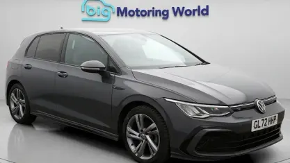 Begagnad VW Golf VIII R-line 150 HK (110 kW) 2024 Halvkombi