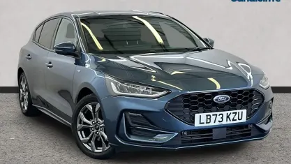 Used Ford Focus ST-Line 125 HP (91 kW) 2023 Blue Hatchback