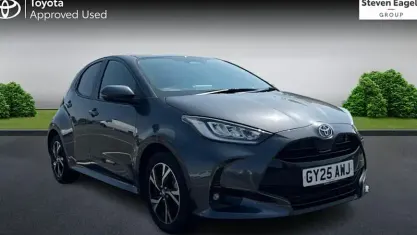 Used Toyota Yaris Design 116 HP (85 kW) 2025 Grey Hatchback