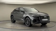 Daytona gray pearl effect/daytona gray pearl effec Used 2023 Audi Q8 Black Edition SUV | £46,750 (Fair price)