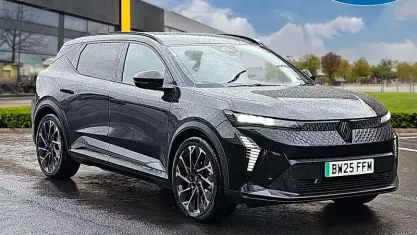 Used Renault Scenic E-Tech Esprit Alpine 160 kW (218 HP) 2025 Black SUV