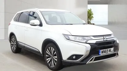 Used Mitsubishi Outlander 150 HP (110 kW) 2020 SUV