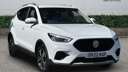 Used MG ZS Excite 111 HP (81 kW) 2022 White SUV