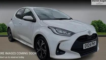 Used Toyota Yaris Hybrid Design 116 HP (85 kW) 2026 Hatchback