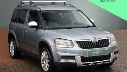 Used Skoda Yeti Outdoor SE 110 HP (80 kW) 2016 Grey SUV