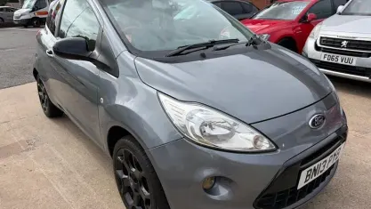 Used Ford Ka 69 HP (50 kW) 2013 Silver Hatchback