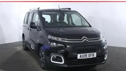Used Citroën Berlingo Flair 102 HP (75 kW) 2019 Black MPV