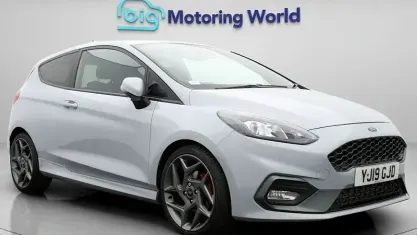Used Ford Fiesta ST 200 HP (147 kW) 2019 Silver Hatchback