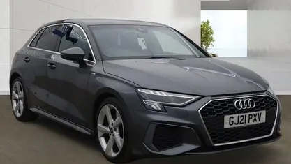 Begagnad Audi A3 Sportback S-Line 150 HK (110 kW) 2024 Halvkombi