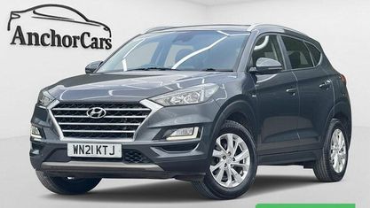 Używany Hyundai Tucson SE 116 KM (85 kW) 2020 Szary SUV