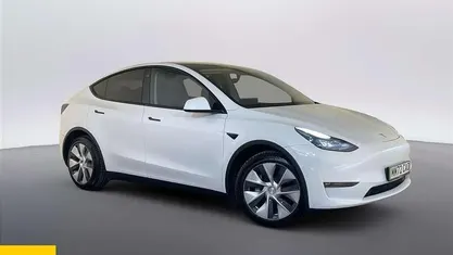 Used Tesla Model Y Long Range AWD 286 kW (389 HP) 2025 SUV