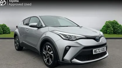 Used Toyota C-HR Design 184 HP (135 kW) 2022 Silver metallic SUV