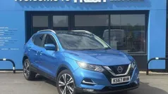 Vivid blue Used 2017 Nissan Qashqai N-Connecta SUV | £11,990 (Fair price)