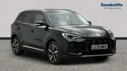 Usado MG ZS Trophy 196 HP (144 kW) 2024 Preto SUV