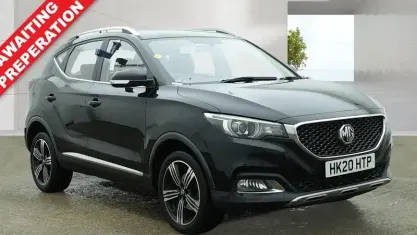 Second-hand MG ZS Exclusive 111 CP (81 kW) 2020 Negru SUV