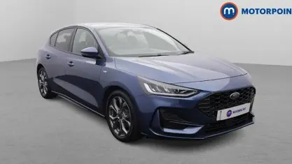 Used Ford Focus ST-Line 125 HP (91 kW) 2023 Blue Hatchback
