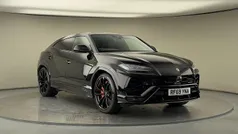 Black Used 2021 Lamborghini Urus SUV | £127,000 (Fair price)
