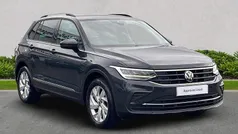 Grey Used 2022 VW Tiguan Life SUV | £21,967 (Fair price)