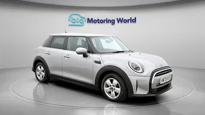 Used Mini Cooper Classic 136 HP (100 kW) 2022 Hatchback