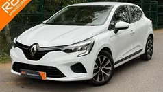 White Used 2021 Renault Clio V Iconic Hatchback | £10,790 (Good price)