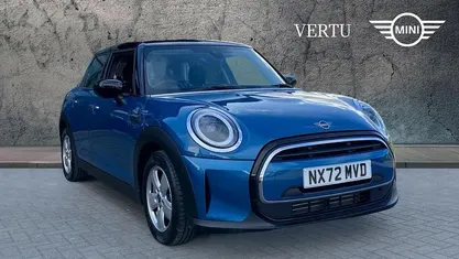 Used Mini Cooper Classic 136 HP (100 kW) 2022 Blue Hatchback