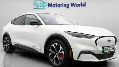 Used Ford Mustang Extended Range 351 HP (258 kW) 2021 White Estate