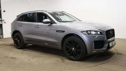 Used Jaguar F-Pace Chequered Flag 180 HP (132 kW) 2020 Grey SUV