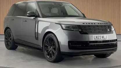 Used Land Rover Range Rover HSE 400 HP (294 kW) 2023 Eiger grey SUV