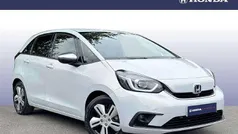 White Used 2020 Honda Jazz Hybrid Hatchback | £15,500 (Fair price)