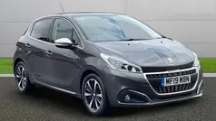 Used 2018 Peugeot 208 Hatchback | £9,999 (Expensive)