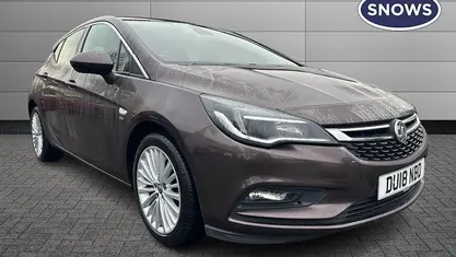 Brown Used 2018 Vauxhall Astra Elite Hatchback | £6,451 (Fair price)
