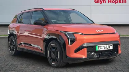 Used Kia EV3 GT-Line 150 kW (204 HP) 2025 Orange SUV