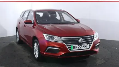 Used MG MG5 EV Excite 114 kW (156 HP) 2022 Red Estate