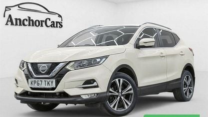 Używany Nissan Qashqai N-Connecta 116 KM (85 kW) 2017 Biały SUV